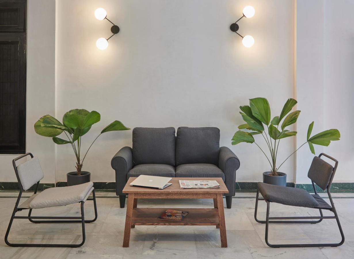 Poshtel Vns Apartment พาราณสี ภายนอก รูปภาพ