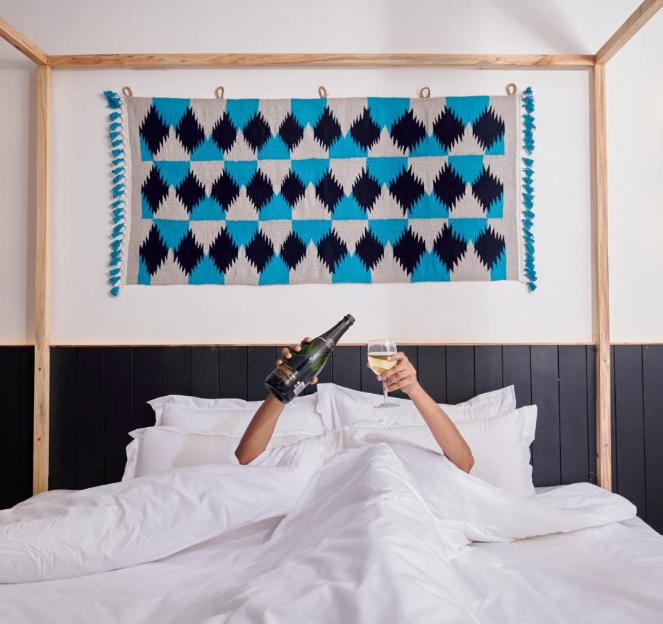 Poshtel Vns Apartment พาราณสี ภายนอก รูปภาพ